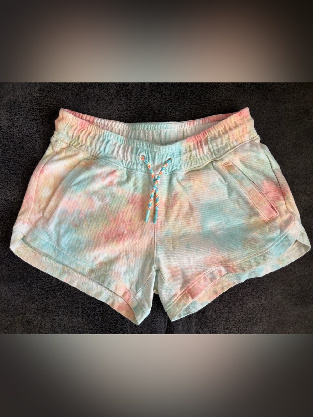 Athleta Girl “All Day Short” Tie Dye M (8-10)